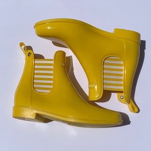 (SOLD) NAUTICA RAIN BOOTS